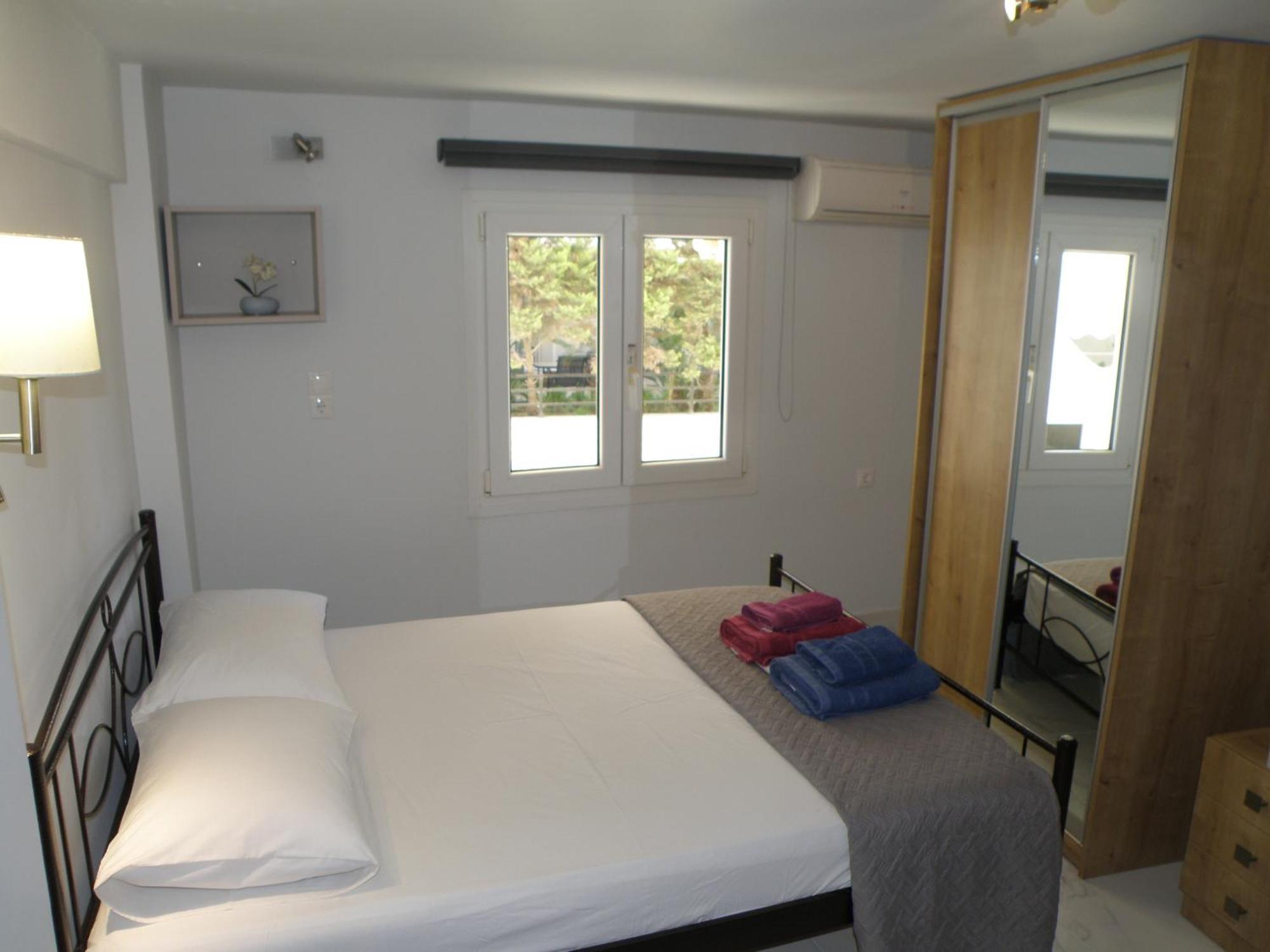Talos Apartments And Studios Iraklio Eksteriør billede